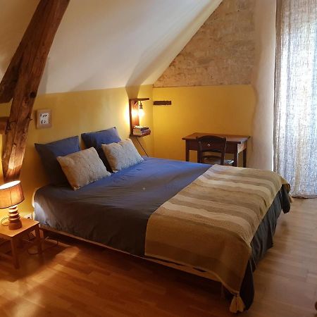 Bed and Breakfast Le Moulin De Jules Et Akasha Murat Exterior foto