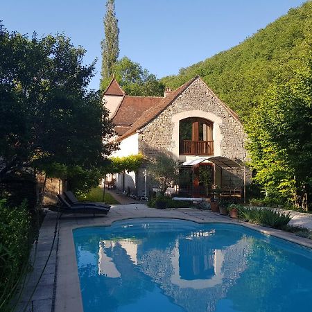 Bed and Breakfast Le Moulin De Jules Et Akasha Murat Exterior foto